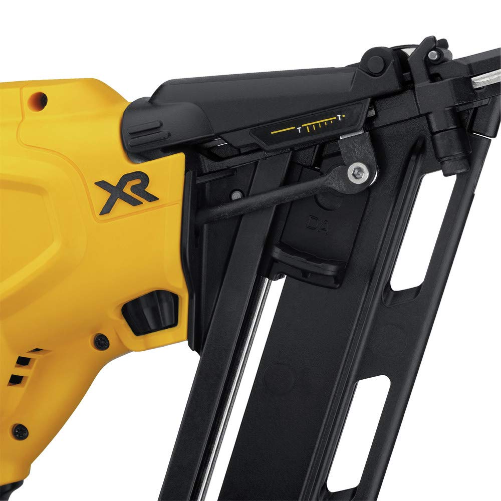20V MAX XR 15 Gauge Angled Finish Nailer Q2723