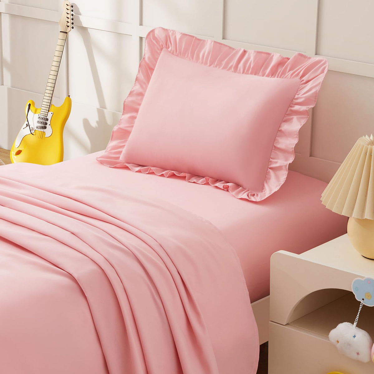 Light Pink Toddler Sheet Set F758692