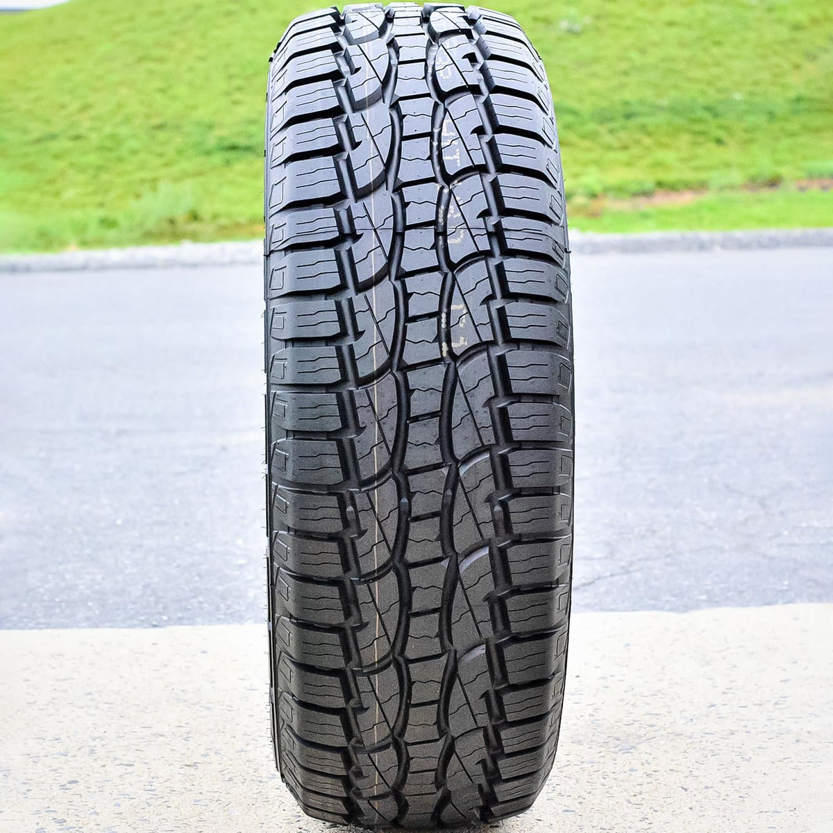 265/70R18 124S Tires R3813