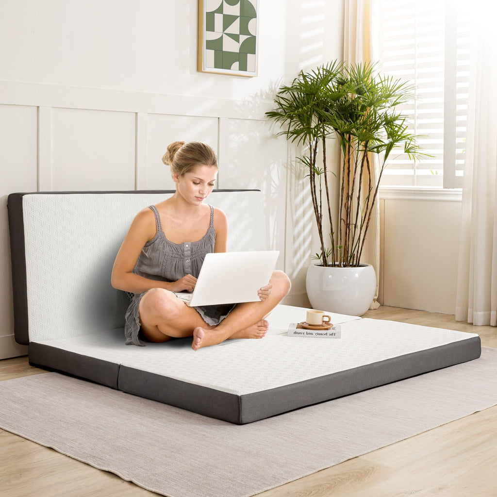 4 Inch Tri Fold Memory Foam Mattress with Washable Cover L96978